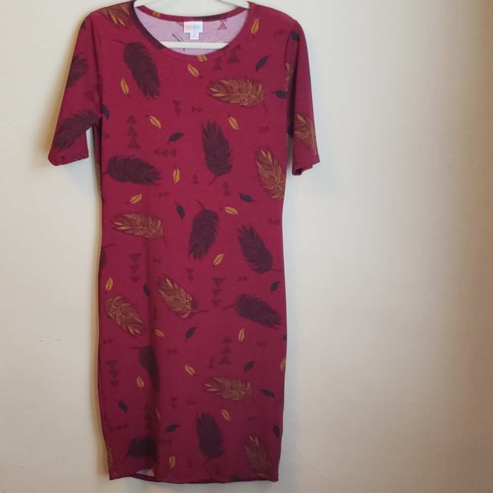 💚 Medium Lularoe Julia
